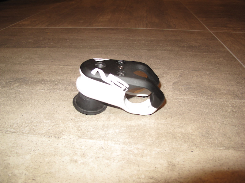 in Baie D'Urfe, Quebec, Canada photo by thomaluettgen Pinkbike