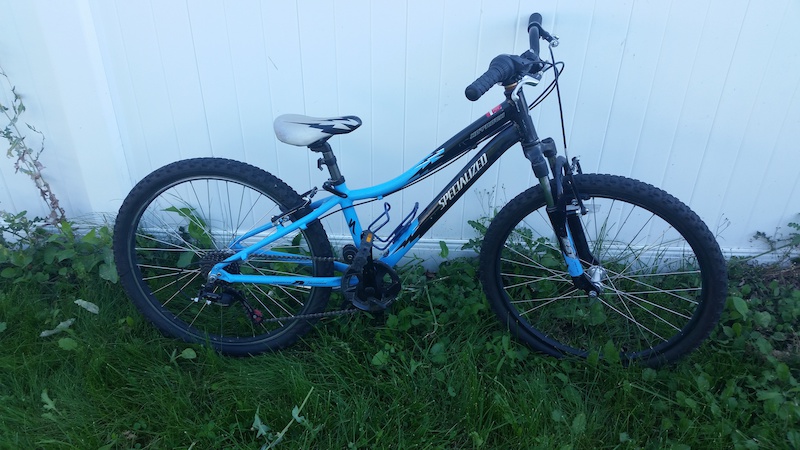 2008 specialized hotrock 24