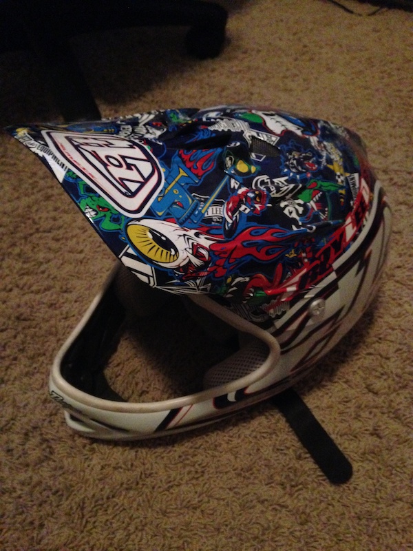 0 Troy Lee D2 Helmets - Used Once