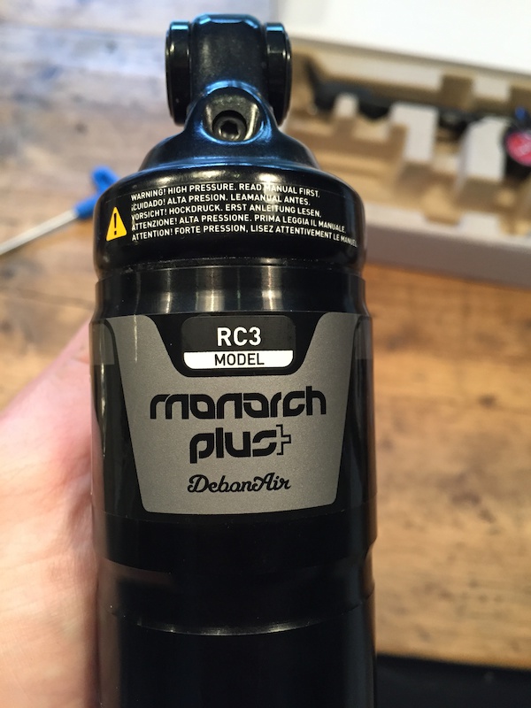 2015 RockShox Monarch RC3 Plus Debonair 200x57