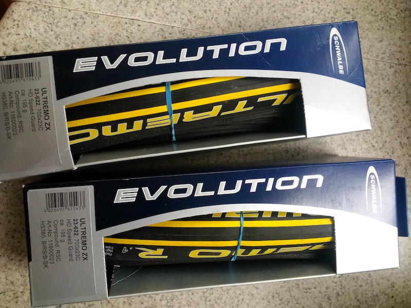 Schwalbe Ultremo ZX clincher tires, 700x23C For Sale