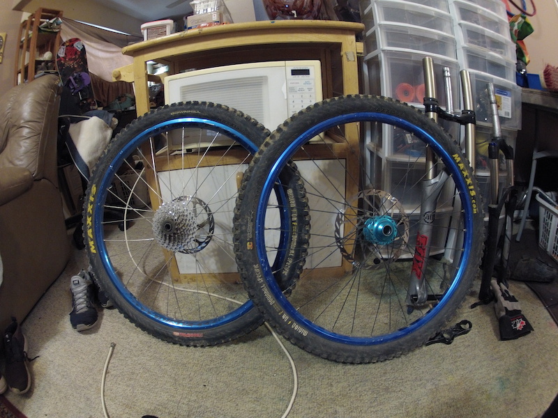 DOWNHILL WHEELSET READY TO RIDE BOMBPROOF AND LIGHT For Sale