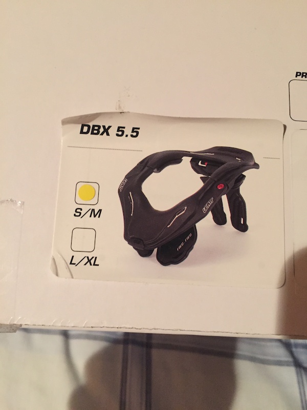 2015 Leatt DBX 5.5 Neck brace S/M Black