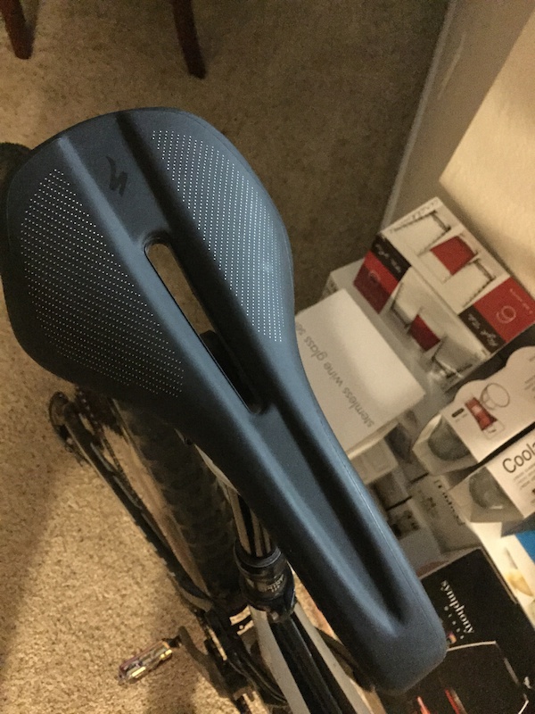 specialized phenom comp saddle