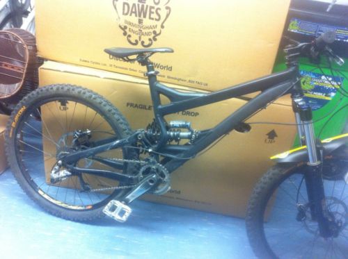 2008 SX TRAIL  FRAME ONLY