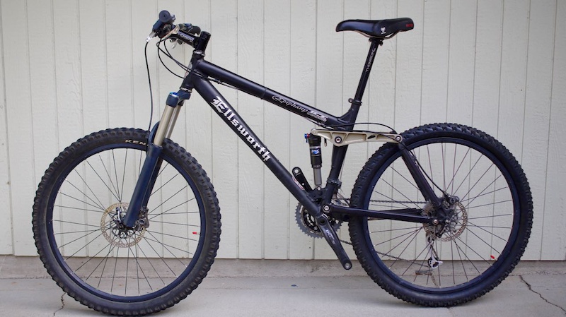 Mountain Biking Ellsworth Epiphany 26 2007 Ellsworth Epiphany