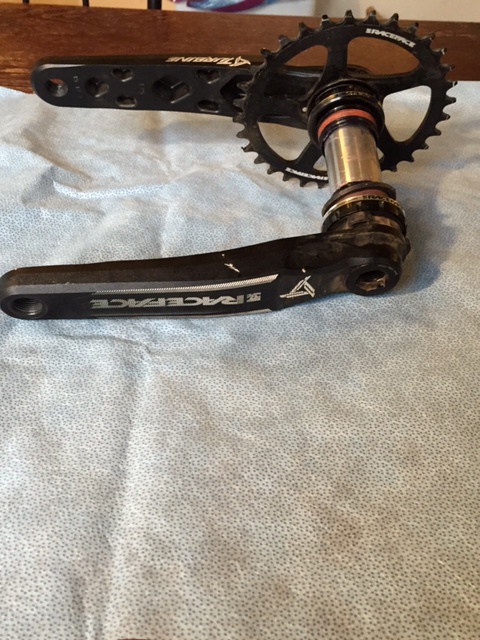 2016 Race Face Turnine Cinch w/32 NW Chain Ring