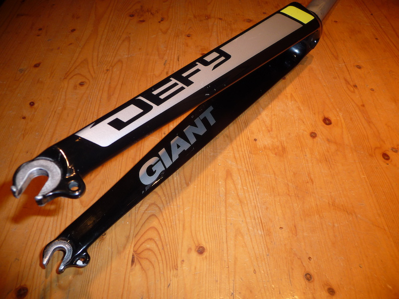 giant defy carbon fork