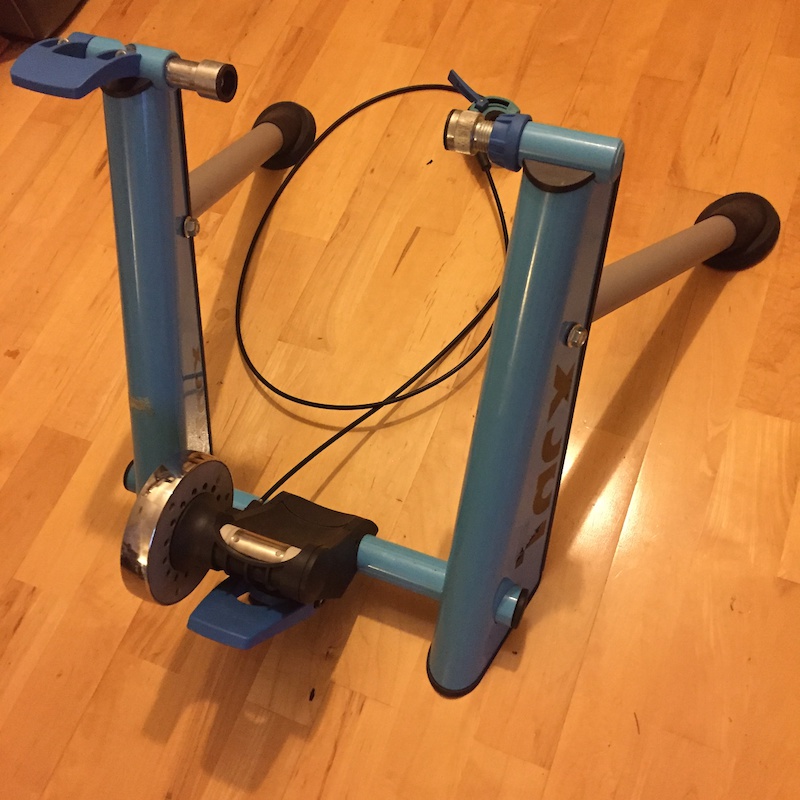 2014 Tacx Blue Motion T2600 - Turbo trainer