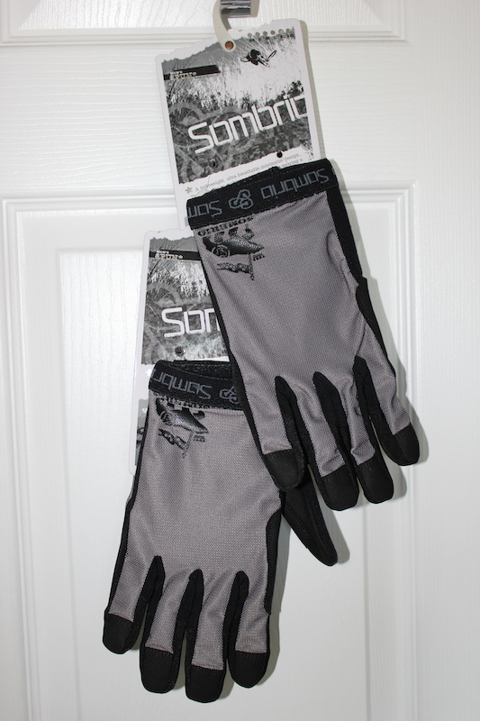 0 Lot of Sombrio Full Finger Gloves - XL