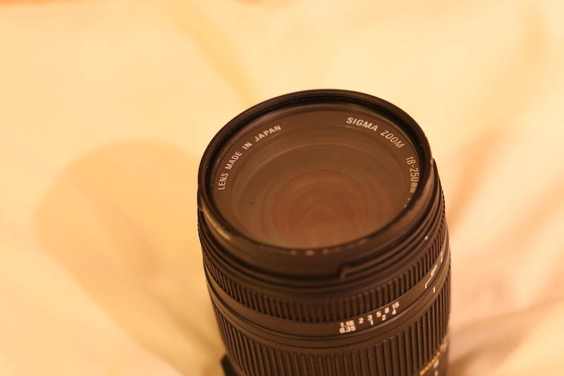 Sigma 18/250mm F3.5-6.3 DC MACRO OS Canon Fit lens
