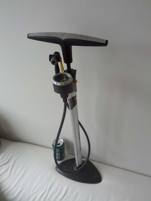 joe blow sprint floor pump