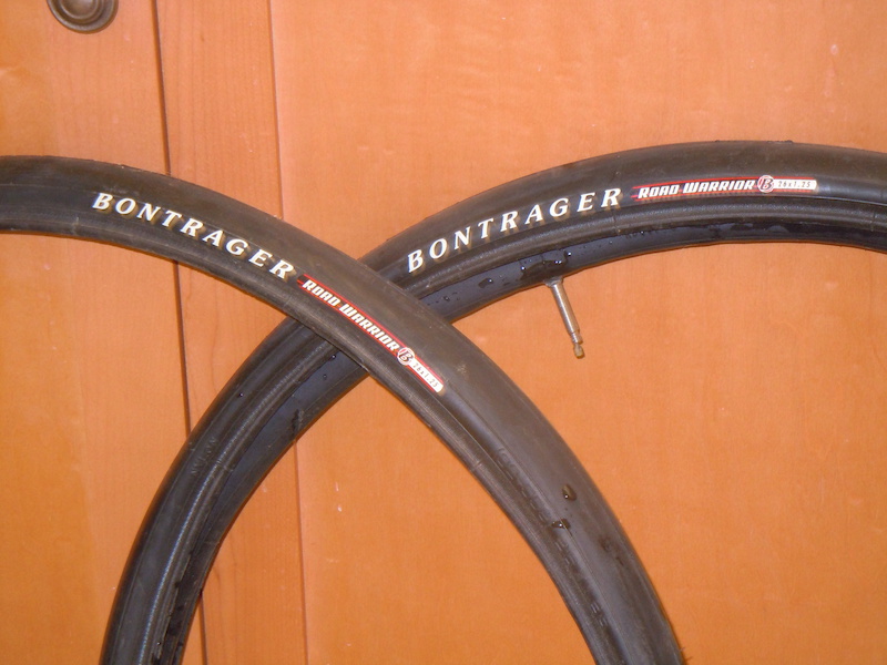 0 Bontrager Road Warrior 26x1.25 slick tires