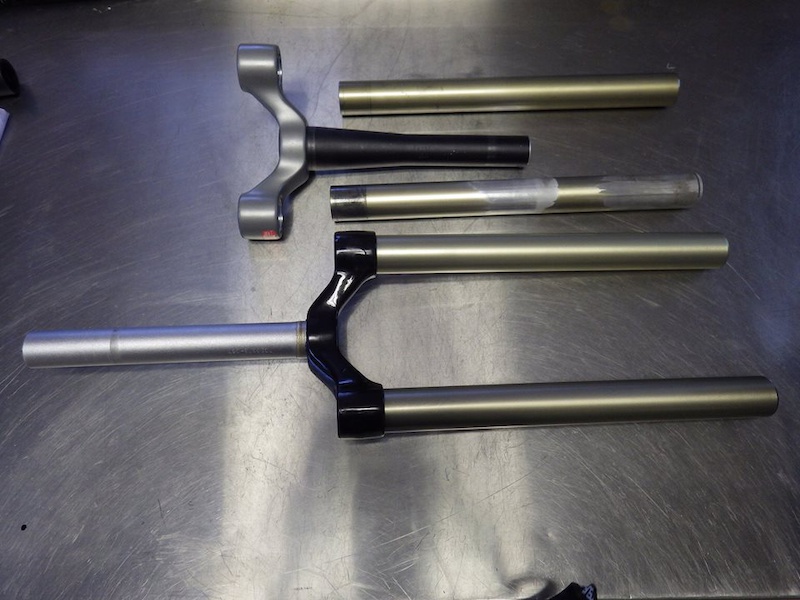 fox stanchion replacement