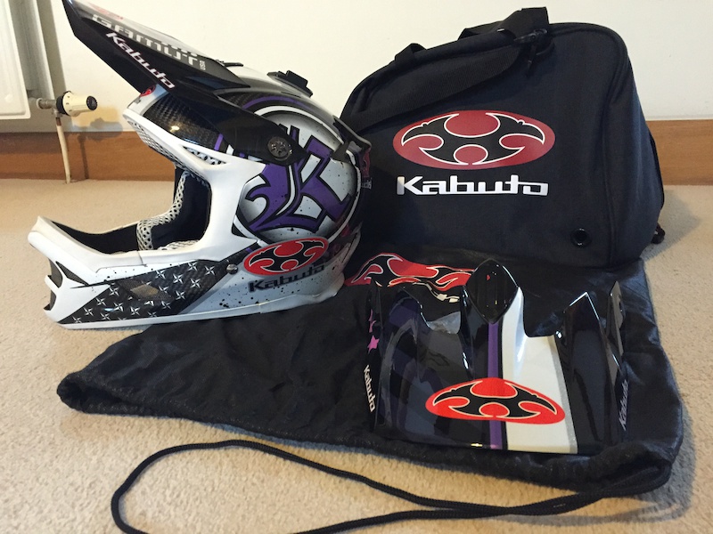 2015 Kabuto IXA Carbon Helmet M/L
