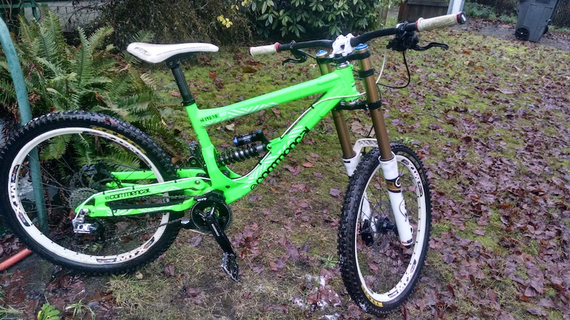 commencal supreme 2012