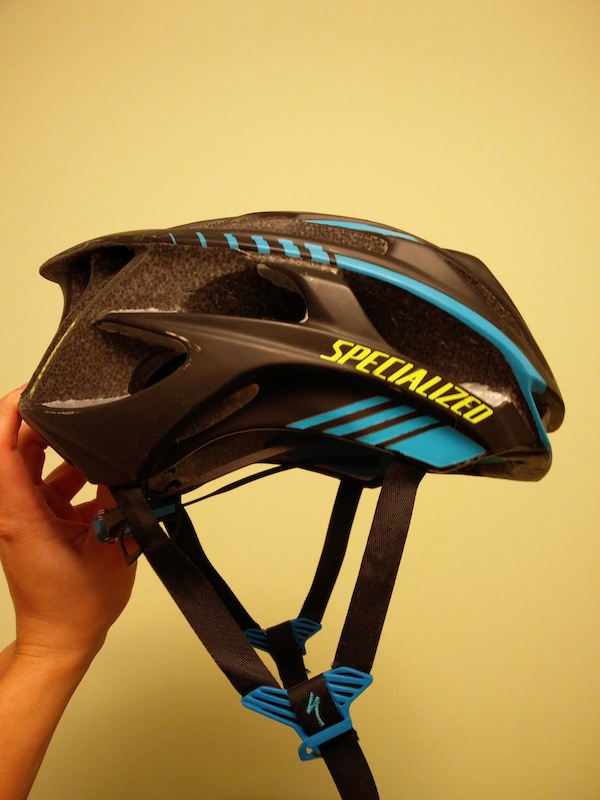 specialised prevail helmet