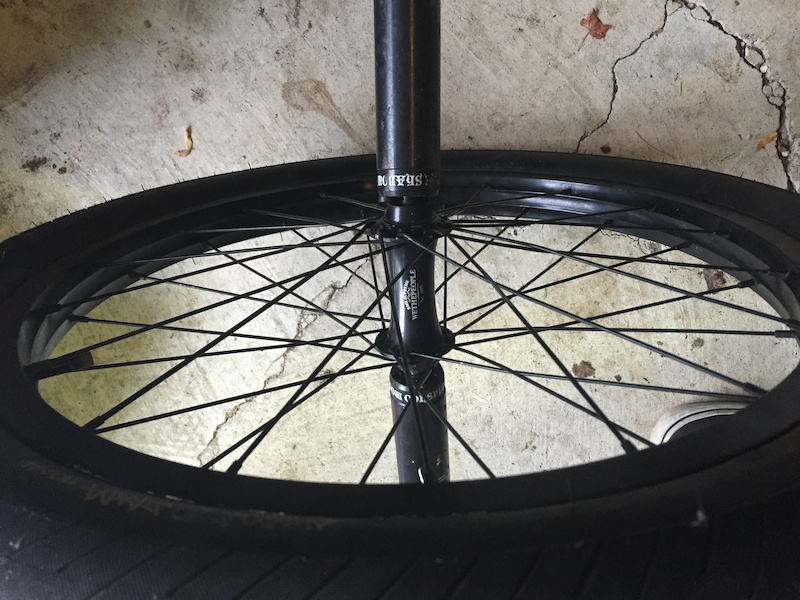 0 Front Wethepeople Supreme Laced to Eclat Rim