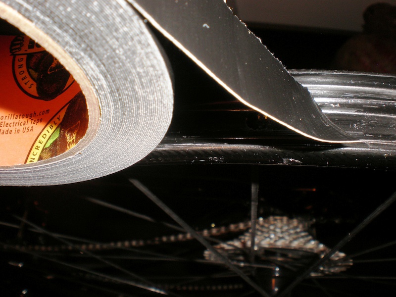 Tubeless valve leaking Clearance