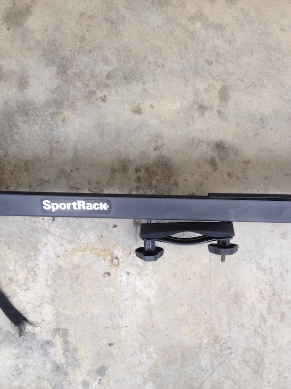 2013 Sportrack Roof tray