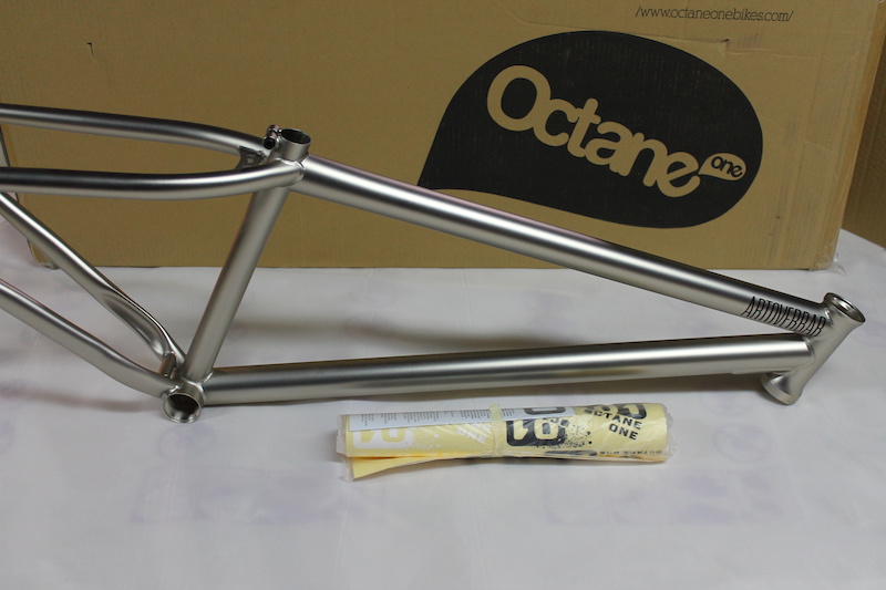 Octane One Void NEW - 200,00€