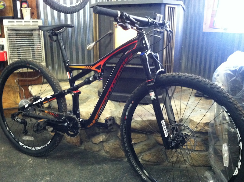 2015 specialized camber comp 29 blue book