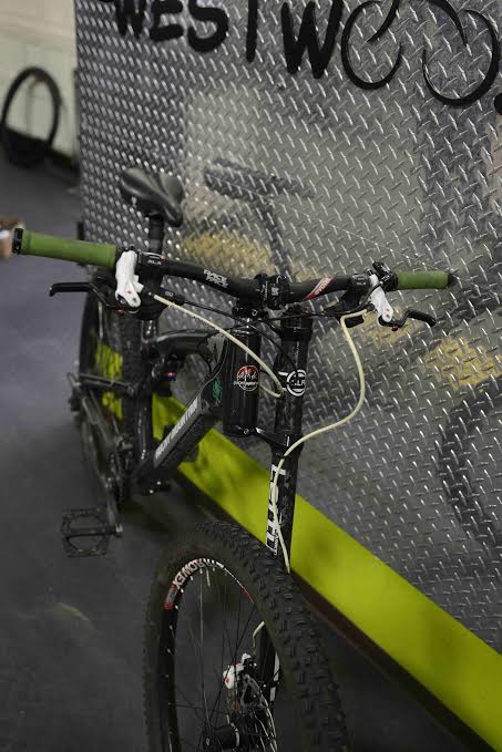 2012 Rocky Mountain Element 50 MSL Carbon/Lefty
