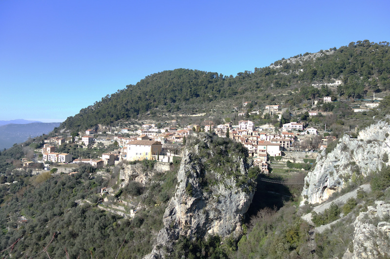 The village perch of Peille seemed to arrive pretty quick despite being a good 500m up the hillside