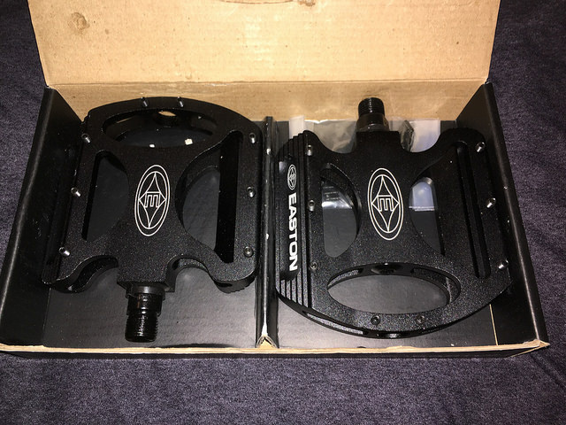 0 Easton Flatboy Pedals - New in box
