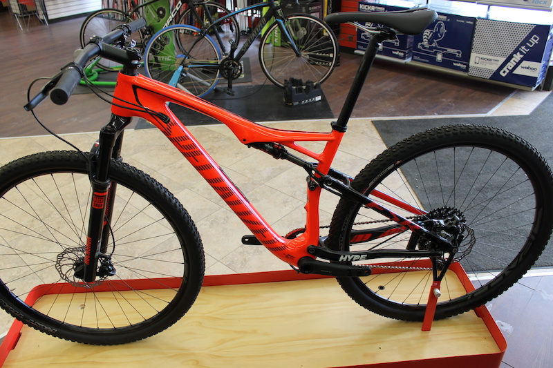 specialized epic elite world cup 2015