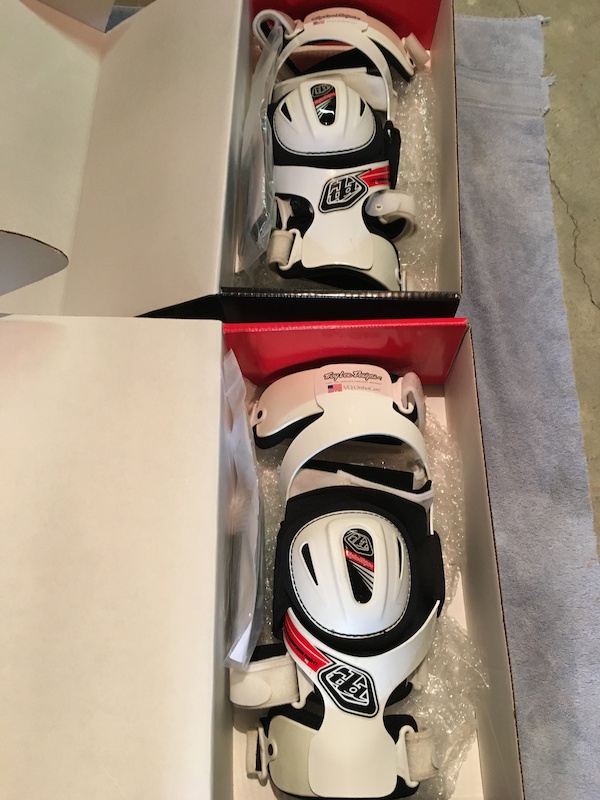 Troy Lee Designs Catalyst X Knee Brace System (Size L) For Sale