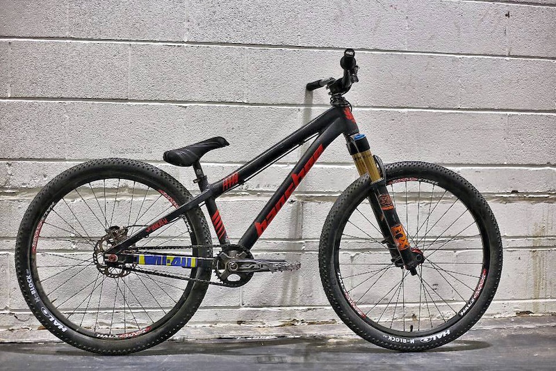 banshee dirt jumper