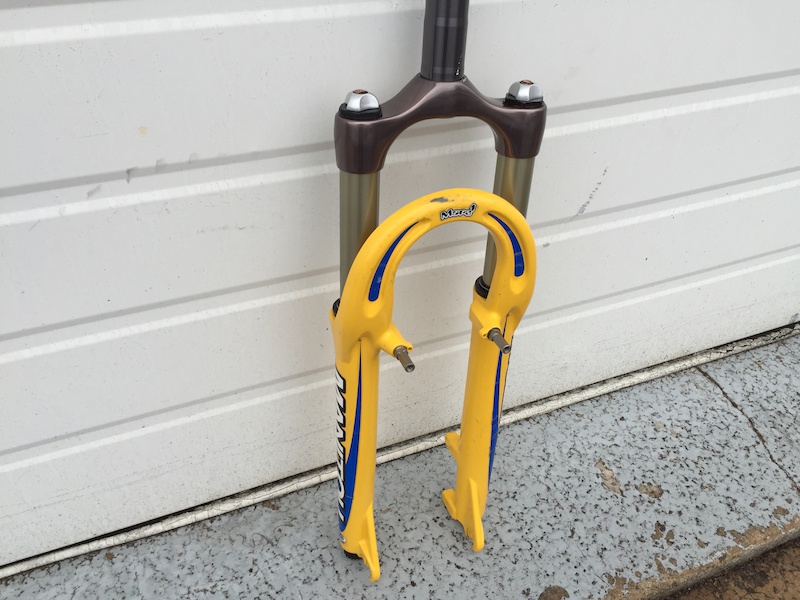 Manitou Mars 1 fork- Light,Freshly Rebuilt and NICE !! For Sale