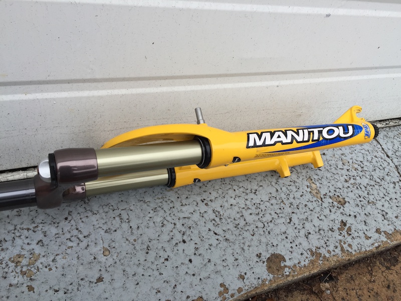 Manitou Mars 1 fork- Light,Freshly Rebuilt and NICE !! For Sale