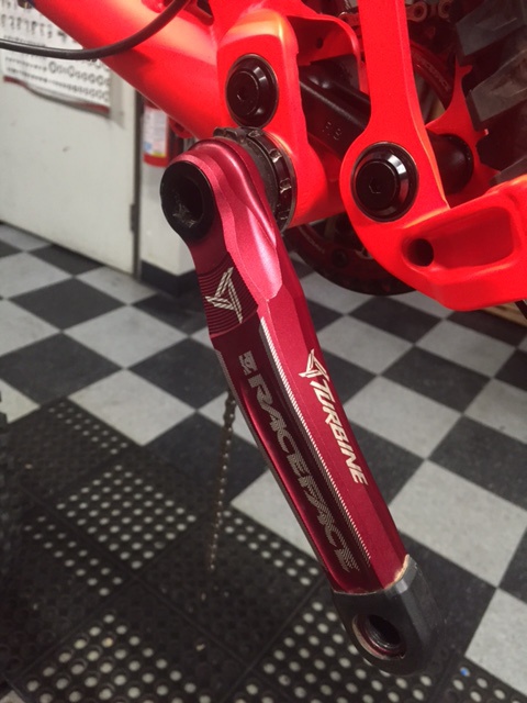 2015 RaceFace 170mm Turbine Cinch Crankarms &amp; Spindle Red