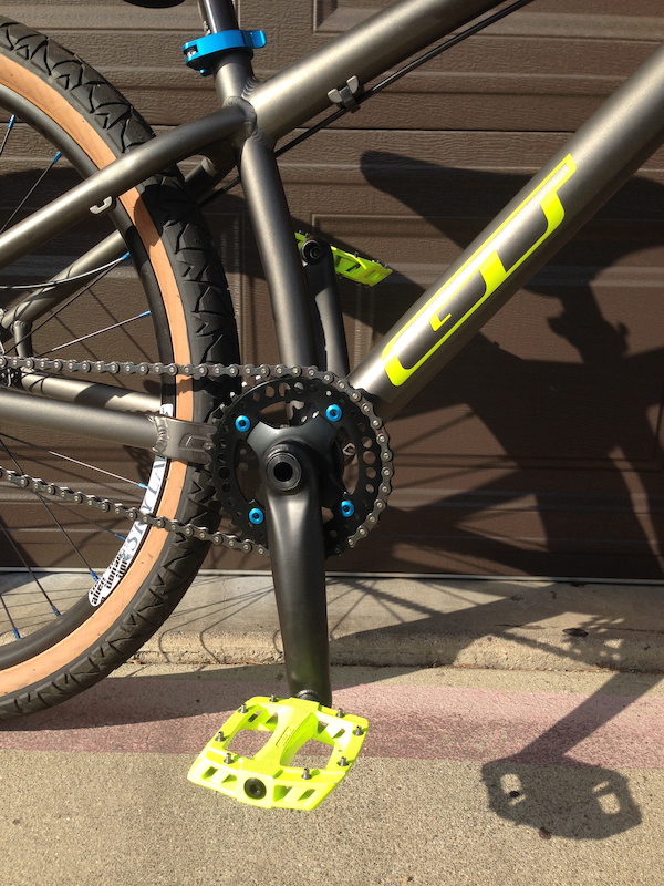 2015 GT La Bomba 26\