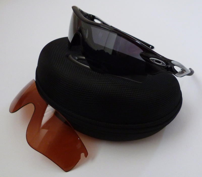 0 Oakley Radarlock Sunglasses