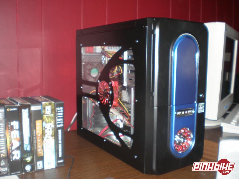 This is the comp, see those red fans? they have 4 LED's each and it lights up the comp real well and see all those games on the left? it runs all of those absolutly no problem. :)