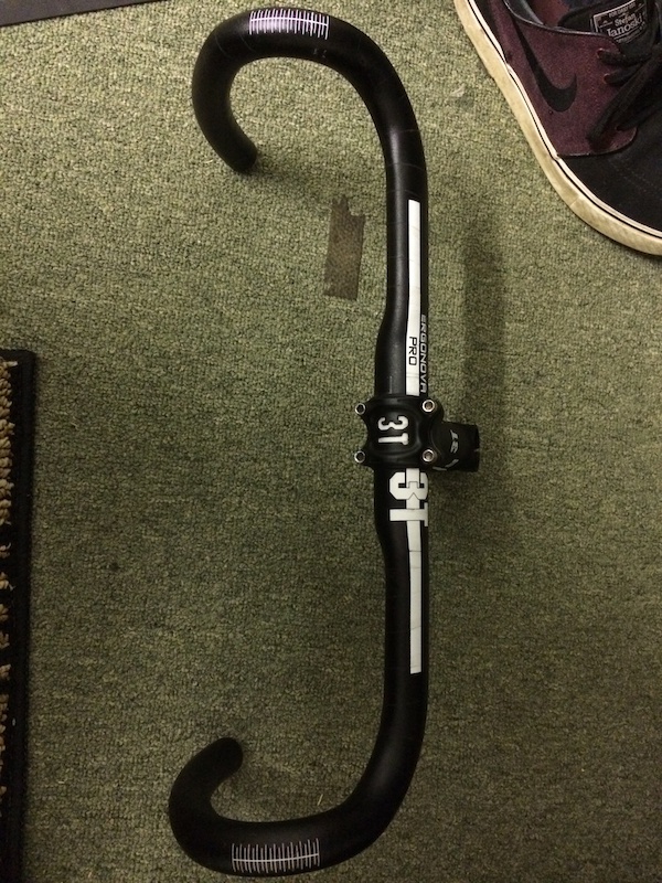 2015 3T stem and ergonova alloy bar (can seperate)