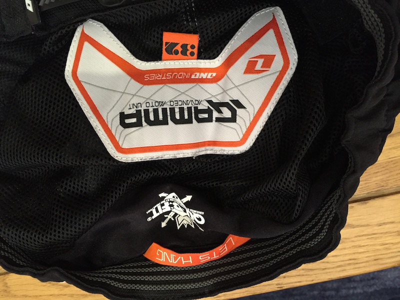 2015 One Industries Gamma DH shorts