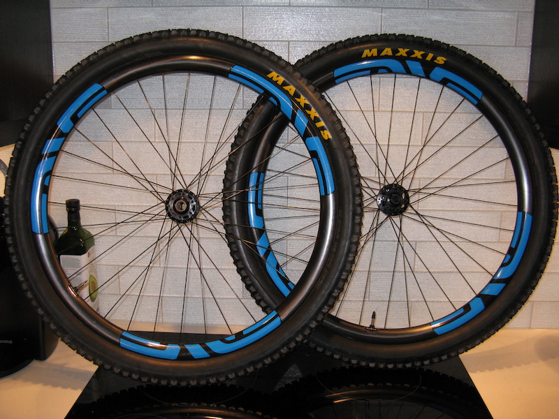 best 27.5 carbon wheelset