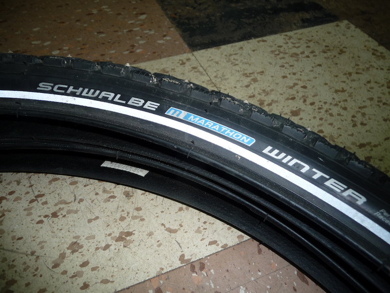 Schwable Marathon Winter Tyres 26 * 2.0 Pair, *USED*