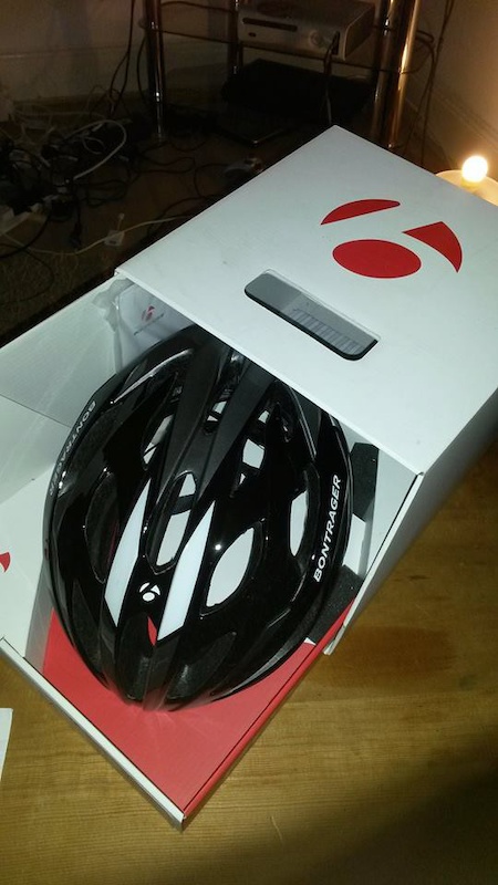2016 Bontrager Starvos Medium Road Helmet