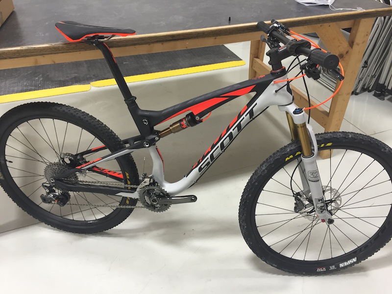 scott spark 700 ultimate 2016