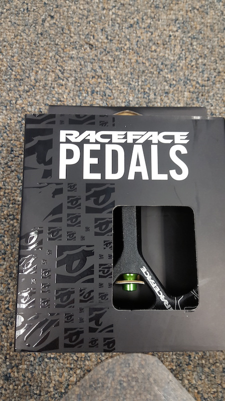 2015 Brand New In Box Race Face Atlas Pedals