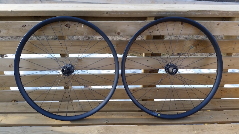 2015 Nextie 35mm Hookless Tubeless Carbon Mtn Bike Rims