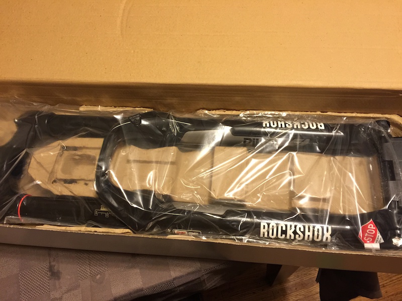 2015 ROCKSHOX PIKE NEW RCT3