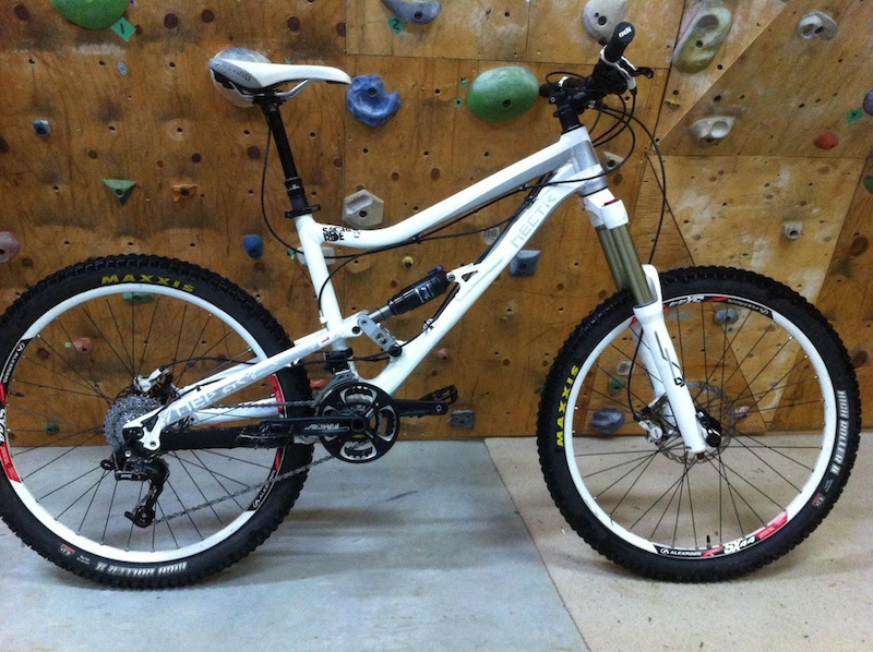 2010 Devinci Hectik For Sale