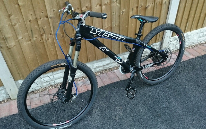 Bike Shop Nottingham >> 2013 Yeti Dj 4 x Bike size large (Near Mint condition) For Sale Bike Shop Nottingham >> 2013 Yeti Dj 4 x Bike size large (Near Mint condition) For Sale
