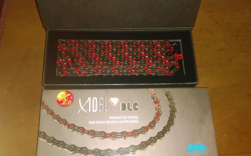 2015 KMC X10SL DLC Red/Black